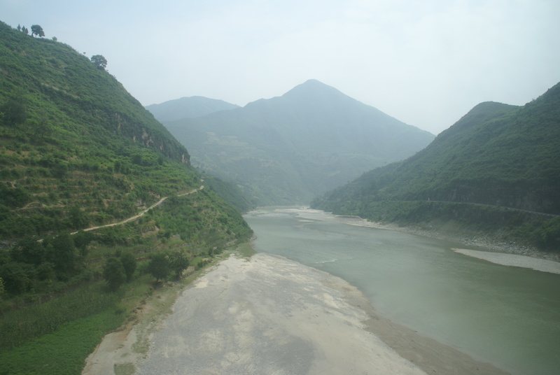 Image: /media/?path=/trips/2007-08-13 China/2007-08-19_Xi'an-Wudang/20070819-121158-0-Jon.jpg